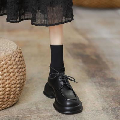 Увеличивающая рост стелька 8 см Лоферы Платформа Тонкие высокие на вид новые универсальные британские стильные маленькие кожаные туфли для женщин