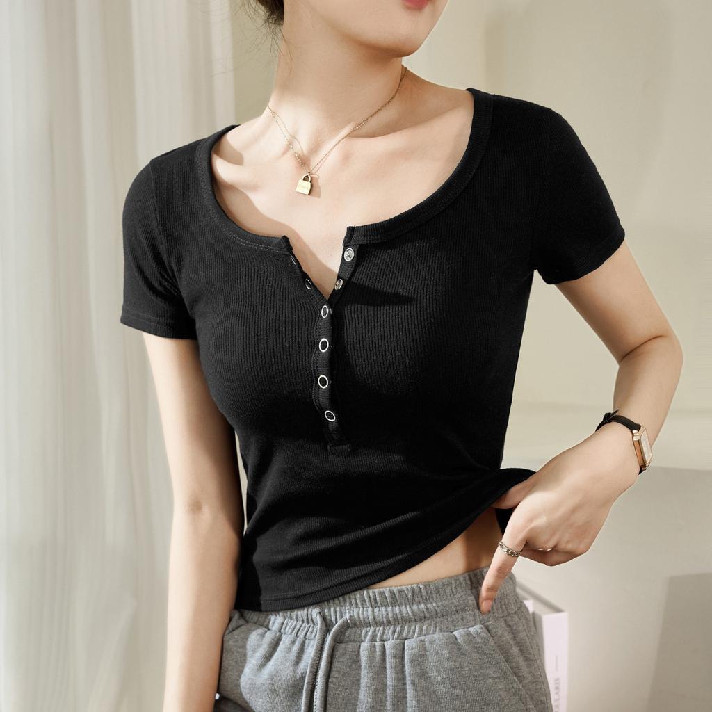 Используйте хорошие материалы, высококачественные женские футболки с короткими рукавами со скрытыми пуговицами, летнюю рубашку из хлопка в рубчик 2024 года, новую облегающую рубашку и универсальную нижнюю рубашку.