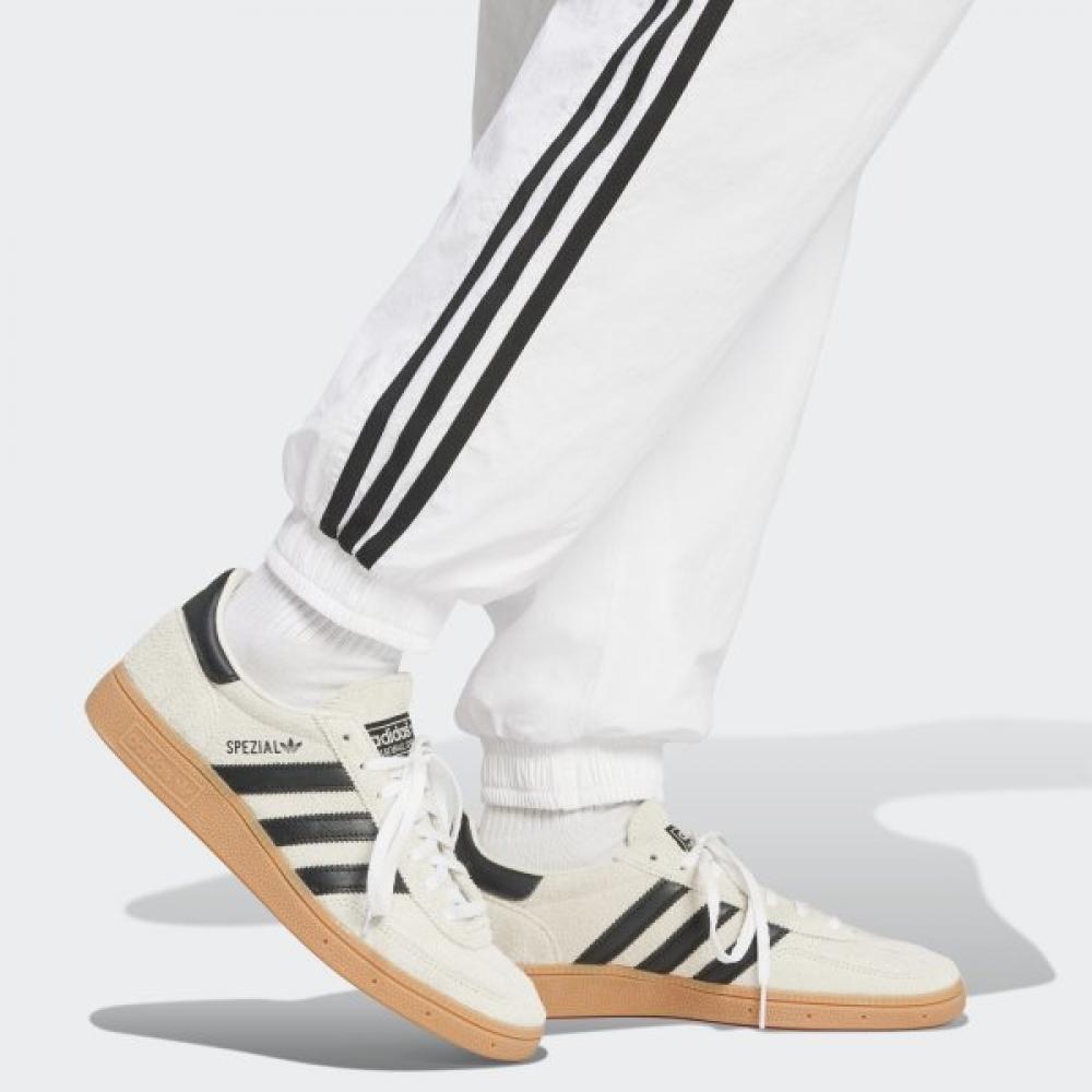 Женские брюки S Adicolor 3S Woven Nylon Cuff PantS Adidas...