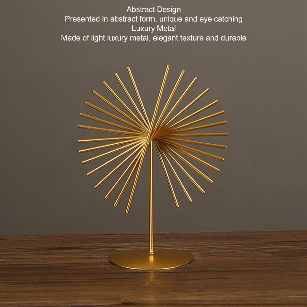 Iron Metal Tabletop Decorative Statue Indoor Display Metal Artwork Showroom Interior Decor