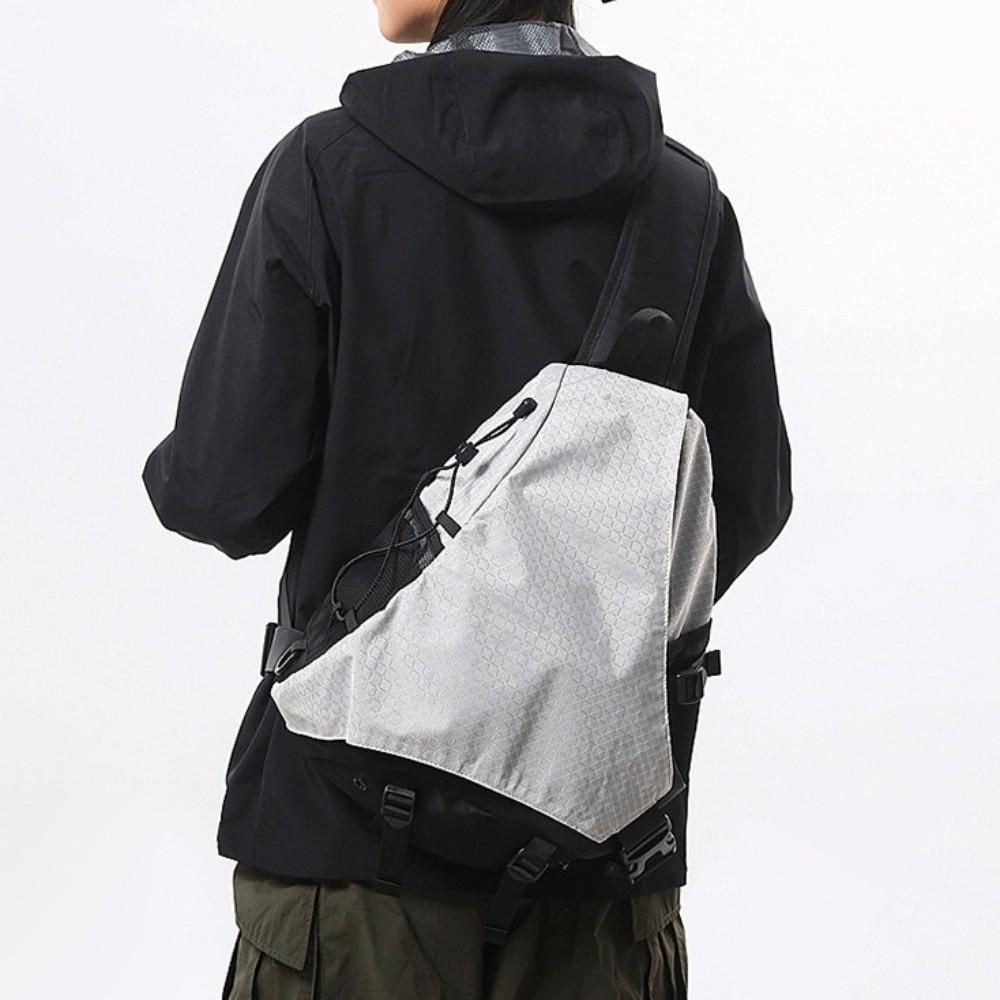 Large Capacity Outdoor Sports Chest Bag Waterproof Men's Shoulder Bag Nylon Crossbody Bag Travel