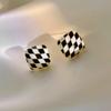 Серьги-иглы из серебра 925 пробы с черным и белым геометрическим узором в виде квадратной шахматной доски для женщин – элегантный, высококлассный дизайн