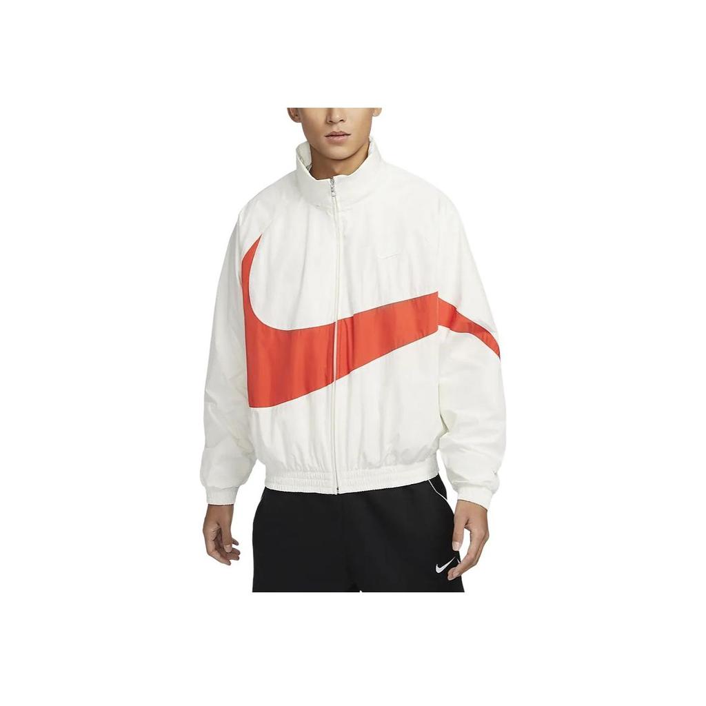 Nike Куртка с принтом Swoosh (Азия) Sail/Picante Red/Sail Мужская уличная одежда FB7878-133