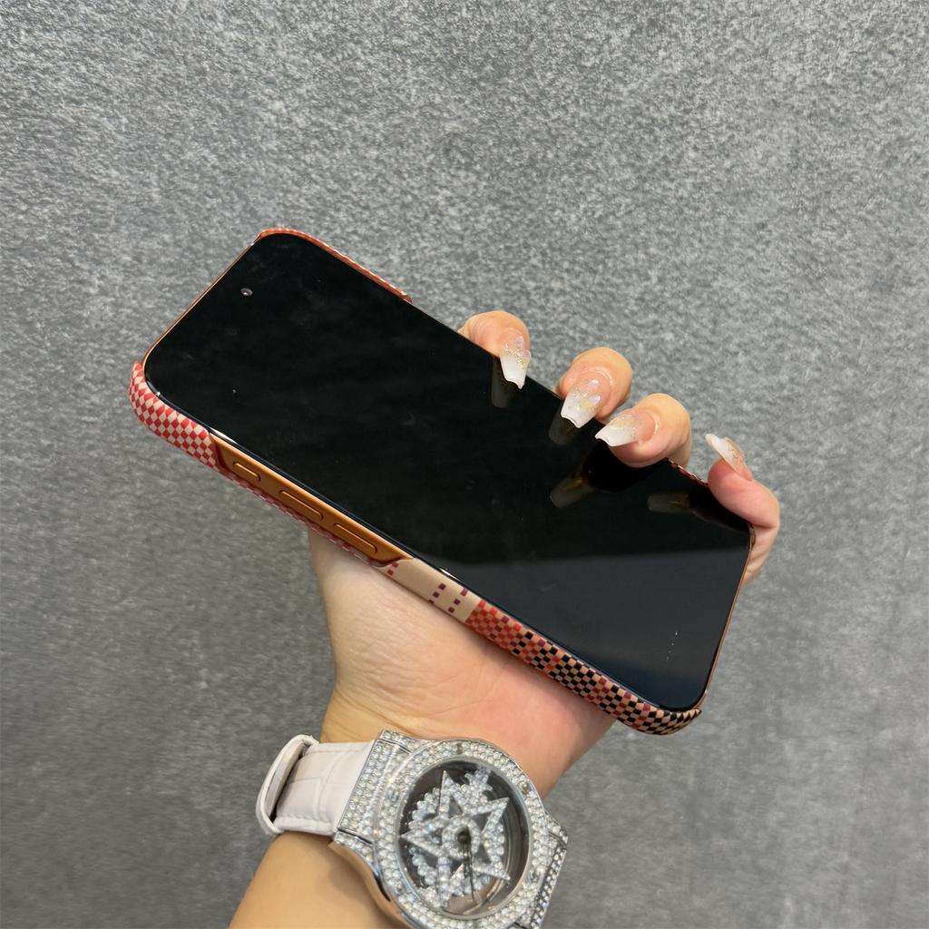 Безрамочный чехол из поликарбоната с текстурой под карбон для iPhone 17 Air 16 Plus 15 14 13 12 17 Pro Max, с поддержкой MagSafe и беспроводной зарядки