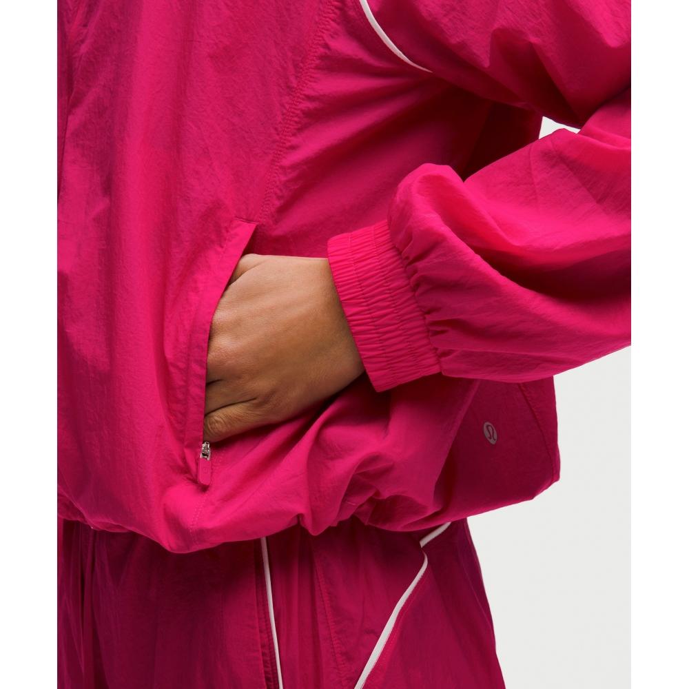 Lululemon Лицензия на обучение Легкая куртка Страстный