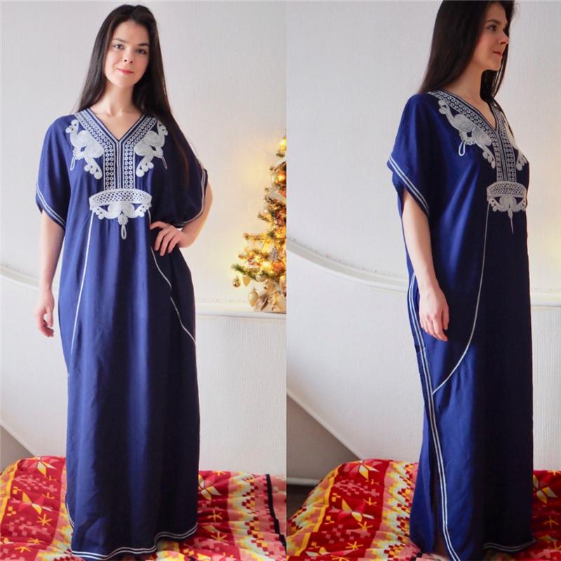 Summer New Cotton Indie Folk Bikini Blouse V-Neck Embroidered Side Slit Loose Beach Long Dress Women's Swimwear Blouse Q660