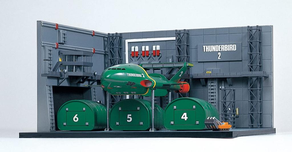 Aoshima Bunka Kyozaisha Thunderbird Thunderbird 2 Container Dock Scale Plastic Model No.10 No. 1/350