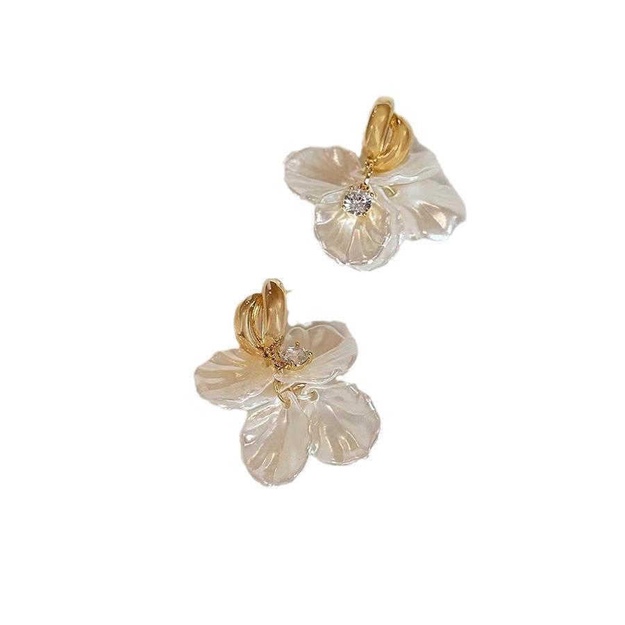 Легкие роскошные серьги-гвоздики Advanced Sense Shell Flower для женщин