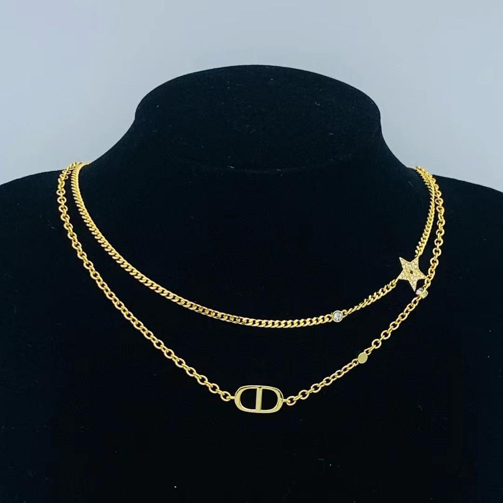 Жемчужное ожерелье с буквой и бриллиантами для женщин