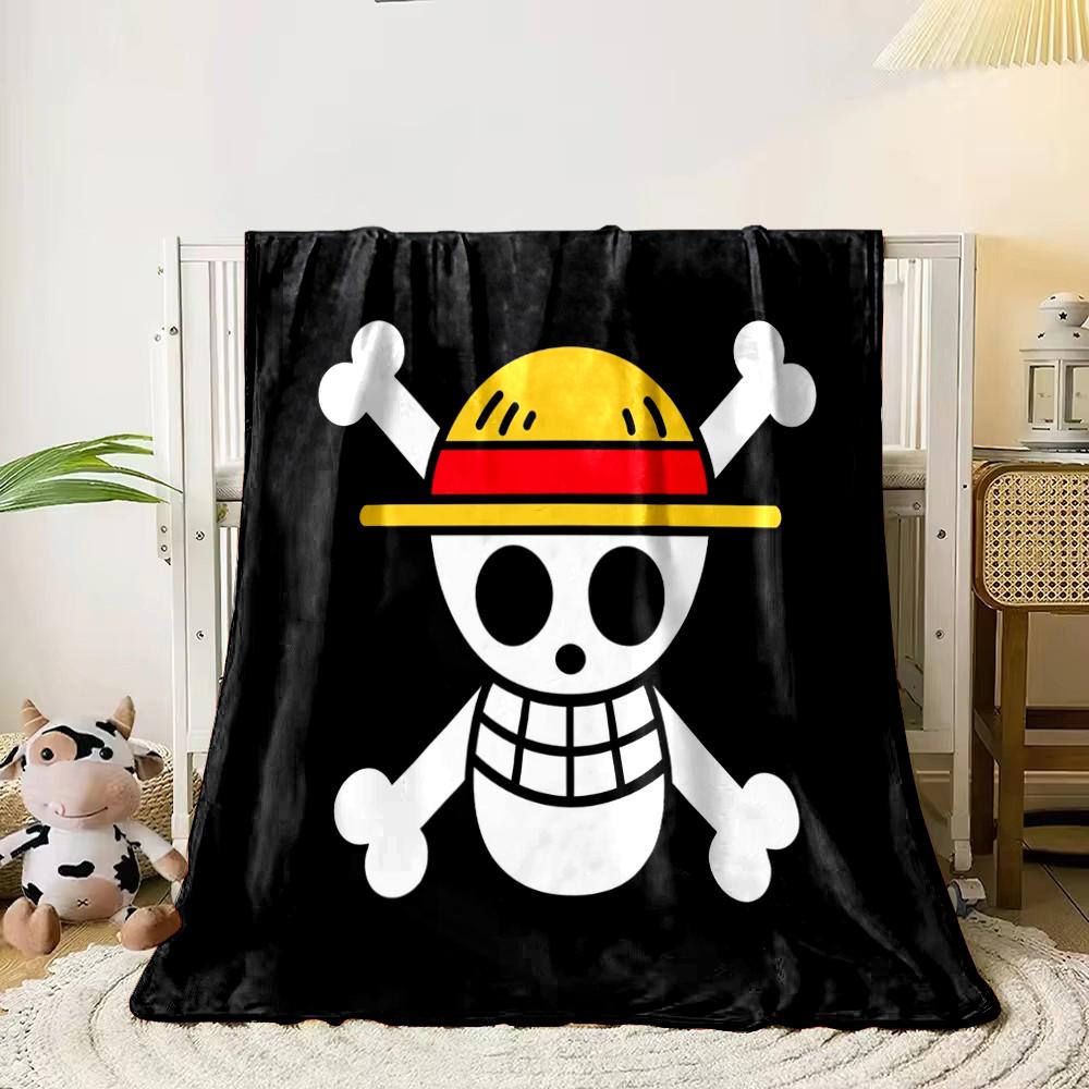 Pirate Skull with Straw Hat Set Designed Flannel blanket for bedroom, living room, sofa, and nap