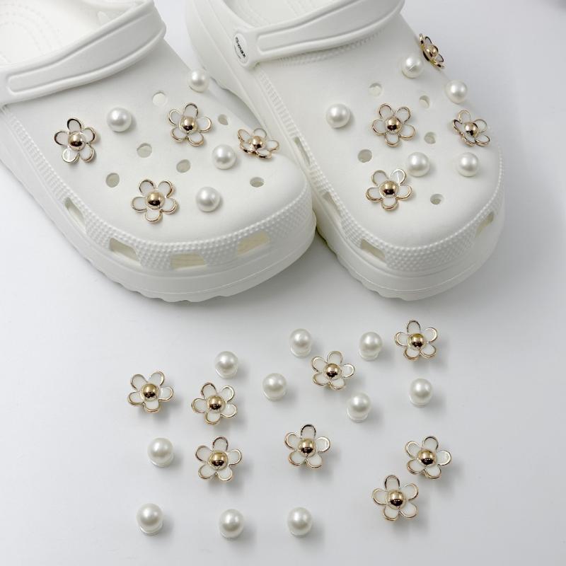 Набор модных шармов для обуви, 16 шт., аксессуары, пряжка для обуви с отверстиями, летние милые жемчужины, ромашки, 3D украшения для обуви