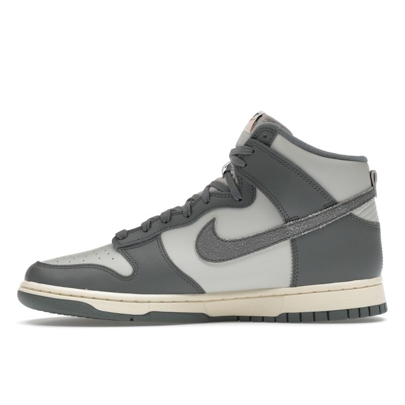 Nike Dunk High SE Light Bone Мужские кроссовки Серый Tumbled-Grey Coconut-Milk DM0582-001