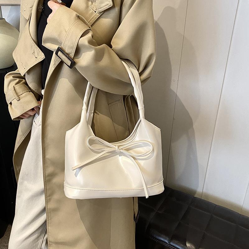 Versatile Bow Underarm Big Bag Women's 2025 New Fashion Oil Wax Leather Commuter Bag Autumn and Winter Texture Tote Bag