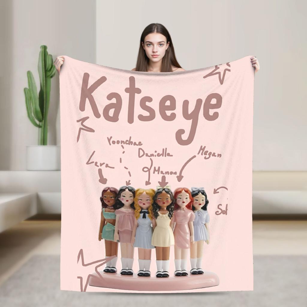 Katseye Members Kpop Fleece Blankets Gnarly Creative Throw Blanket for Sofa Bedding Lounge 125*100cm Quilt