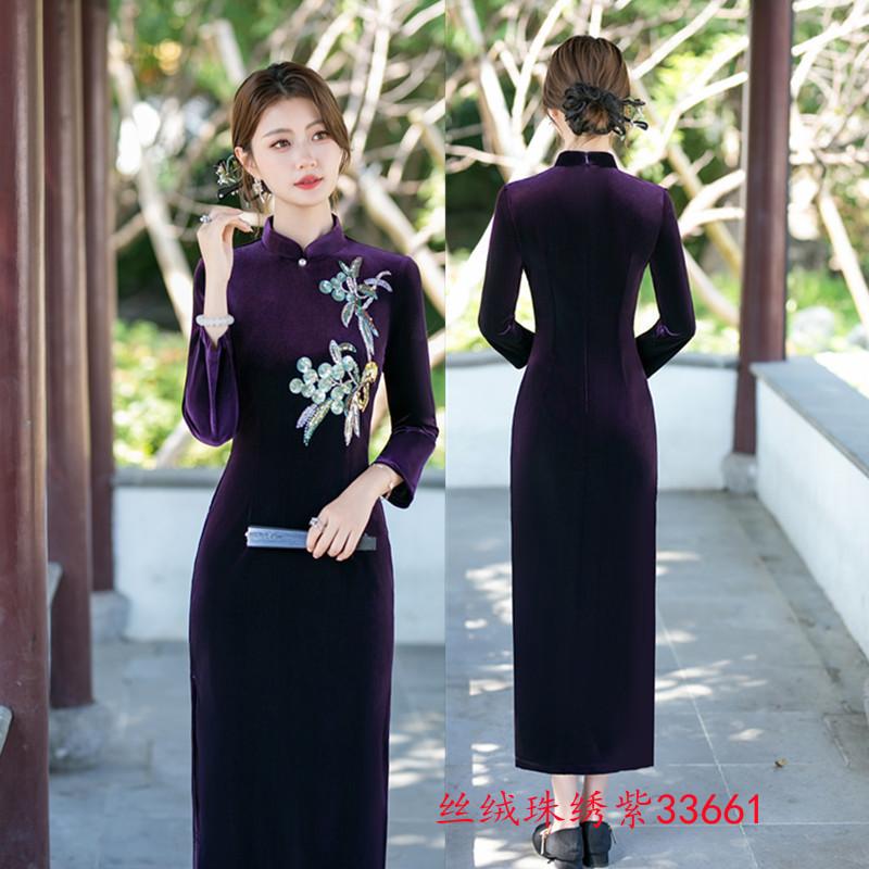 Old Shanghai retro Chinese style long velvet beaded embroidered seven-quarter sleeve cheongsam 1011 autumn new high-end cheongsam