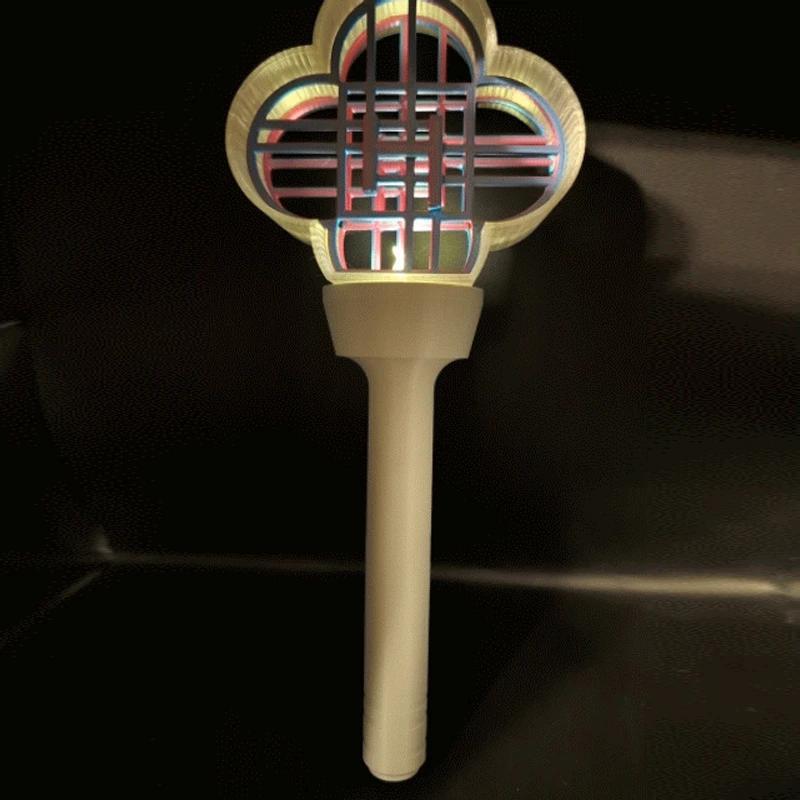 KPop Охотник на демонов Световой жезл Косплей Концертный шестопер Цветные огни Палка для поддержки Группа Хэллоуин Вечеринка Реквизит Аксессуары