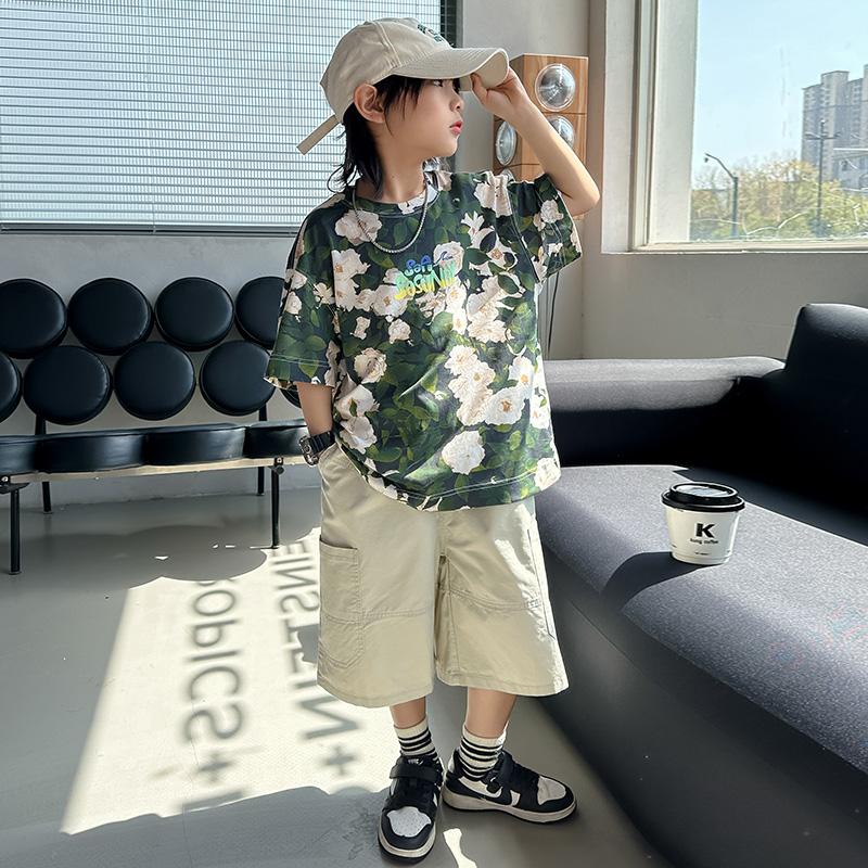 Boys' short sleeved T-shirt for summer 2026, new big children's summer outfit, pure cotton half sleeved top, boys' summer T-shirt