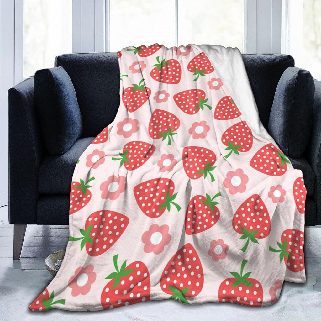 Strawberry Pattern Collection digital-printed polyester Bedroom velvet flannel cover blanket Fleece sofa cover blankets for beds