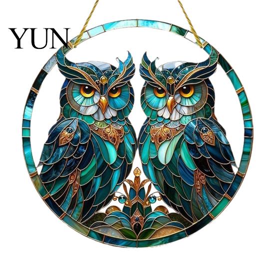 Home Window Decor Double Owl Suncatcher Hanging Ornament, Stained Glass Style Circular Wall Elegant Bird Decor, Green Art for Porch Garden Decoration