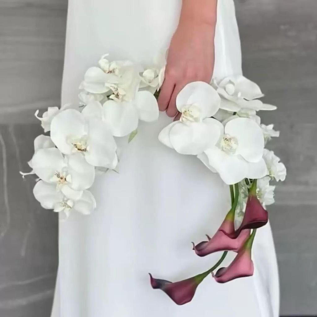 Photographer-Recommended Crescent Phalaenopsis Orchid Bridal Bouquet for Weddings