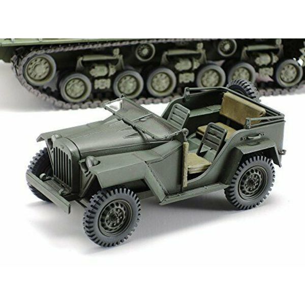 Американский средний танк(военный) M4A3E8 Шерман 'Изи Восемь' Корейская война НОВЫЙ из Японии