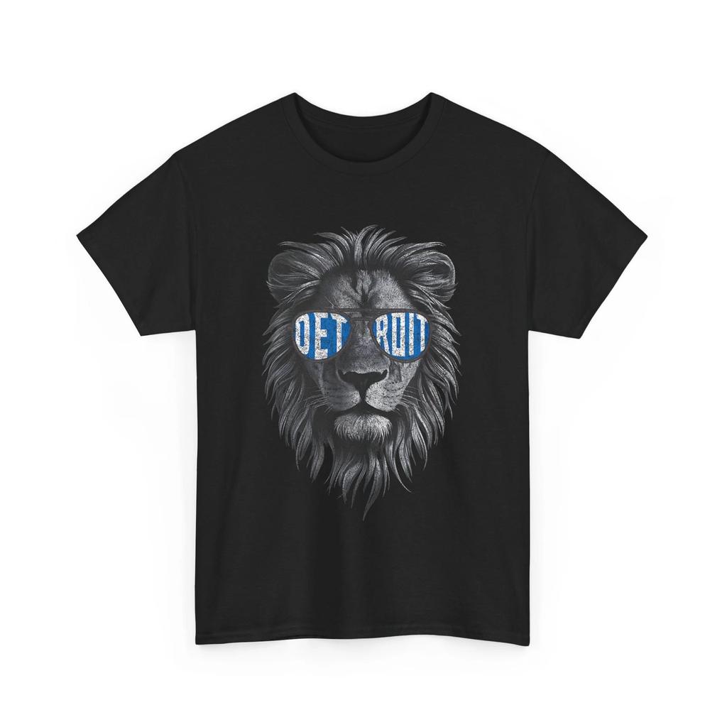 Funny Lion Lovers Wearing Glasses Retro Vintage Style T-Shirt