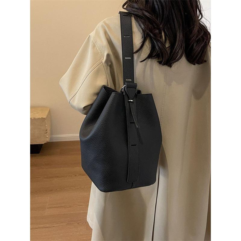 Вместительное ретро домашнее нишевое ведро новая сумка через плечо подмышку с высокой текстурой для ребенка и матери