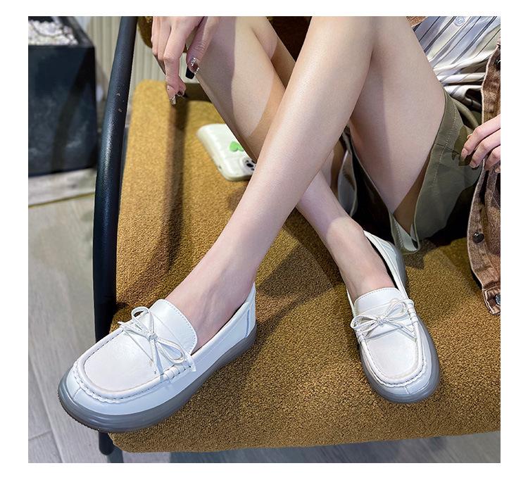 2024 Новые женские белые туфли из коровьей кожи с закрытым носком — универсальная повседневная обувь в стиле вестерн
