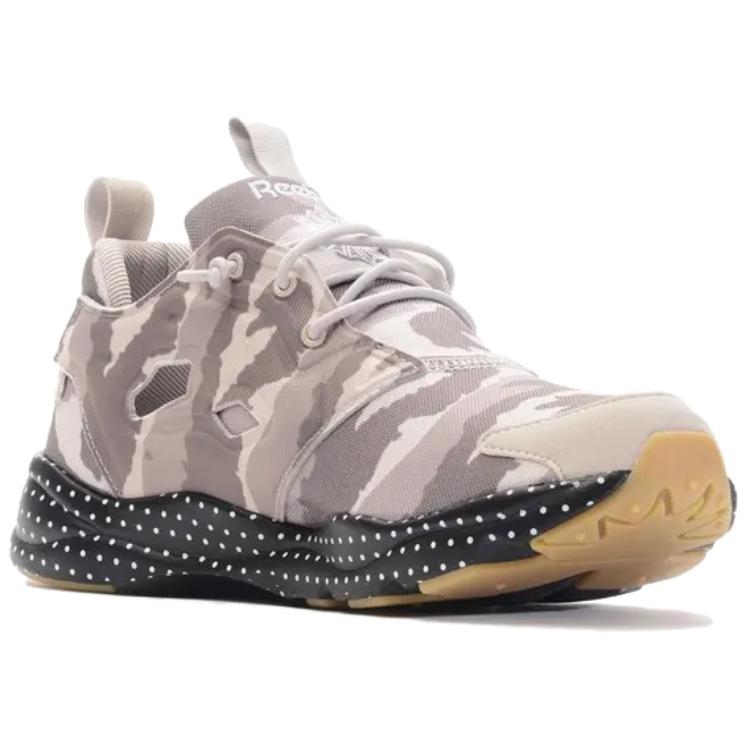 Reebok Furylite Gm 'Camo Sand Cliff Stone' V67789