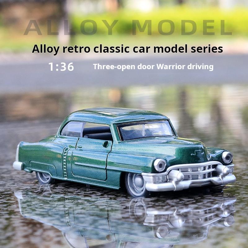 Mercedes Classic Car Alloy Car Diecast Модель игрушечной машины с центральным управлением Украшения для детей Игрушка в подарок