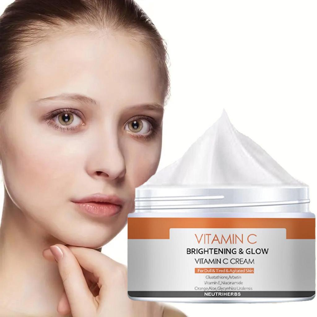 Face Cream Dehydrates, Moisturizes and Moisturizes Skin, Reduces Fine Lines and Wrinkles