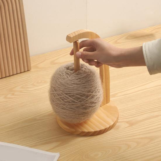 Деревянный держатель для ниток для вязания крючком с устойчивым основанием, без заусенцев, многоразовый вращающийся магнитный держатель ниток