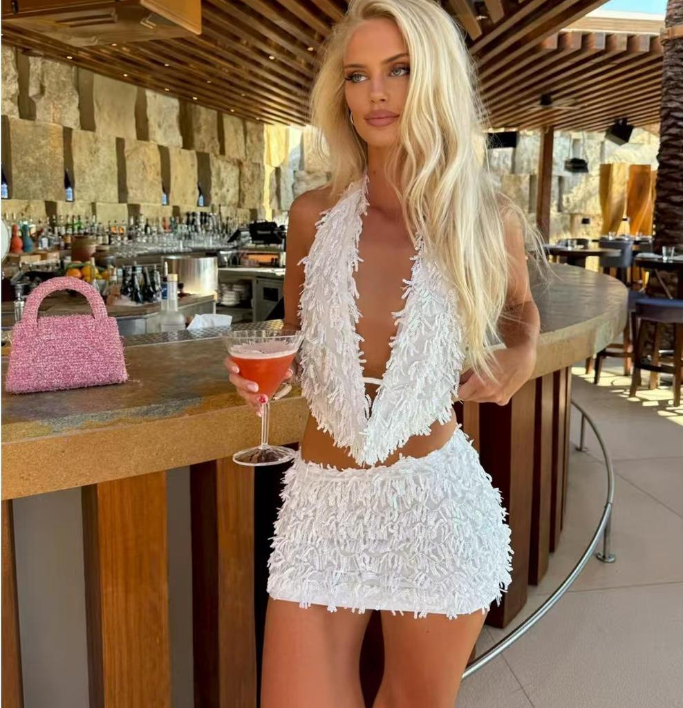 Европейский и американский сексуальный комплект с халтером, V-образным вырезом и облегающей короткой юбкой для женщин