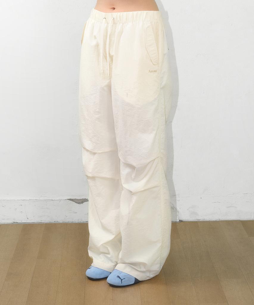 AMES-WORLDWIDE Nylon Wide Pants Ivory