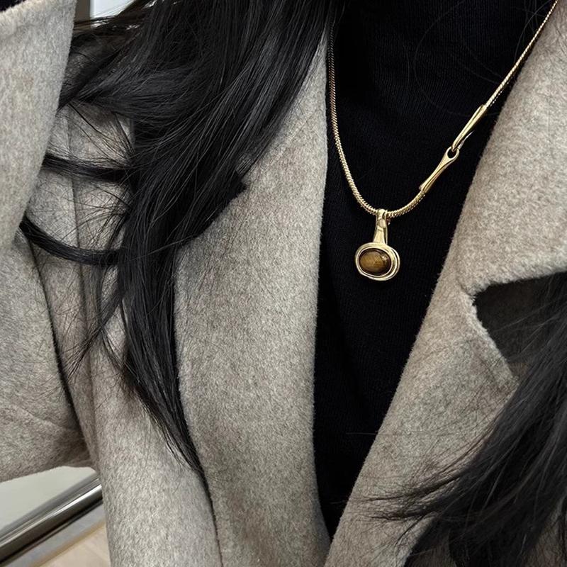 Tiger Eye Stone Pendent Necklace Women's Fashion Jewelry Accessory Coffee Color Chain Beads Jewelry Accessories