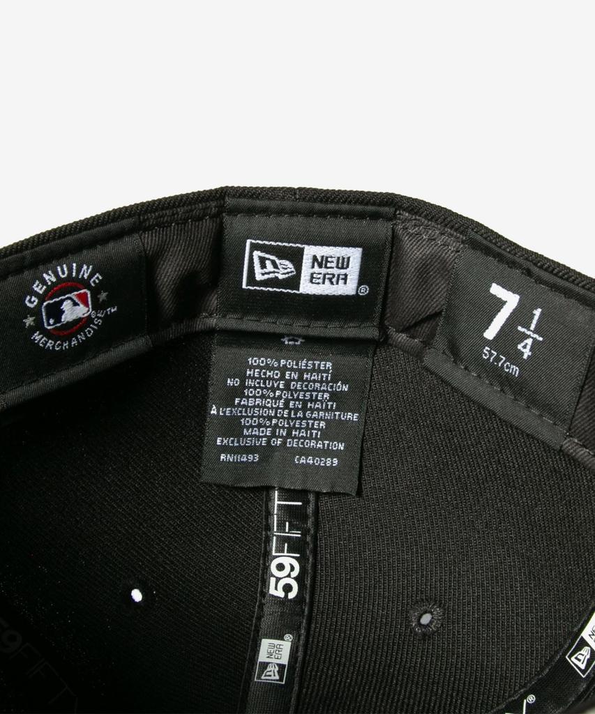 New Era 59FIFTY Черный Черный Размер 7 и Кепка, 1/2 (Использовал)