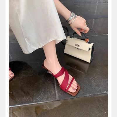 Виноградная мама имеет ту же высоту каблука 5,5 см~ темпераментная квадратная головка с толстым каблуком шлепанцы с открытым носком универсальный танкетка крутые шлепанцы