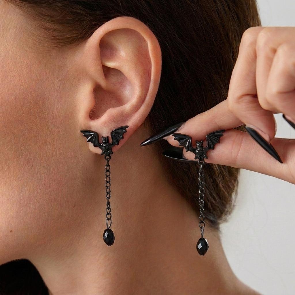 Dark Gothic Bat Crystal Dangle Earrings for Women Halloween Rhinestone Statement Earrings Party Costume Jewelry Gifts