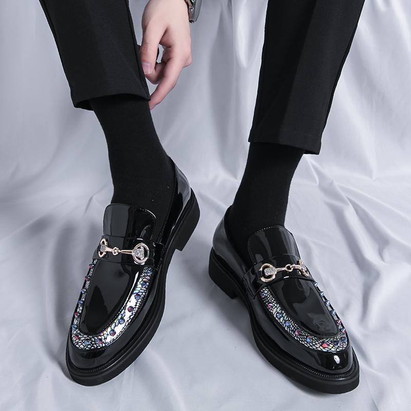 Лакированные кожаные мужские туфли с толстой подошвой, увеличивающие рост, стильные, модные, для вечеринок на открытом воздухе, для парикмахеров, для ночных клубов, мокасины