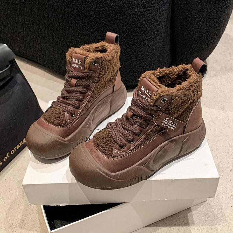 Флисовые сапоги для зимы женские 2025 года, осень и зима, новые универсальные, интернет-знаменитости, теплые, короткие ботинки Martin на платформе, хлопковая обувь