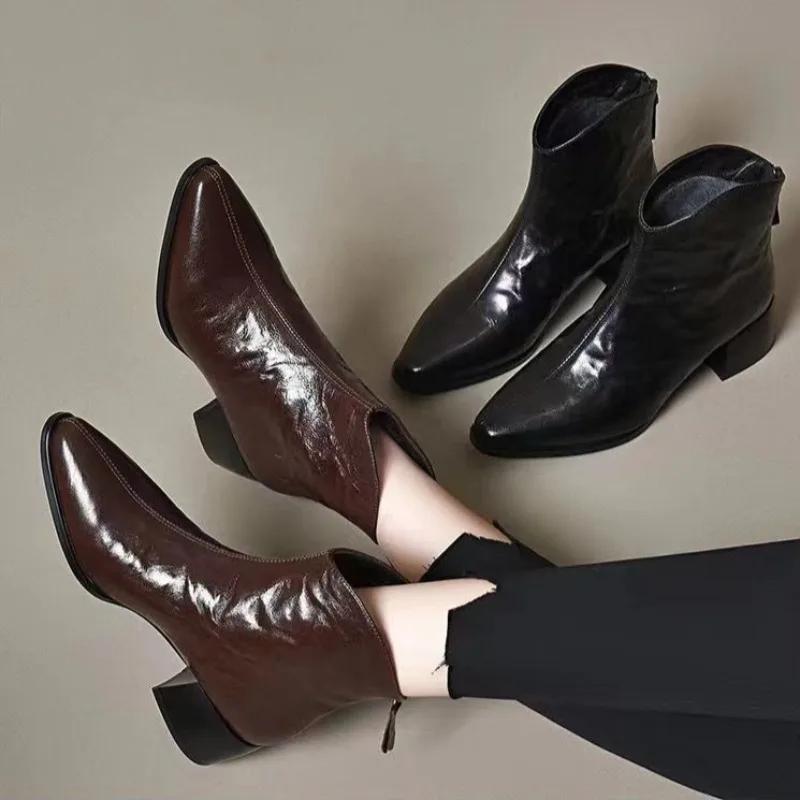 Female Short Shoes Leather Booties Fashion 2024 Pointed Toe Women's Ankle Boots Y2k Designer Luxury Footwear Sale On Promotion