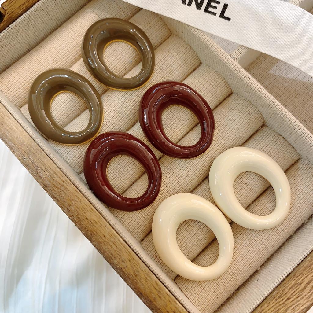 Japanese Simple Design Sense Irregular Drip Glaze Hollow Round Earrings Design Personalized Stud Earrings Versatile Earrings