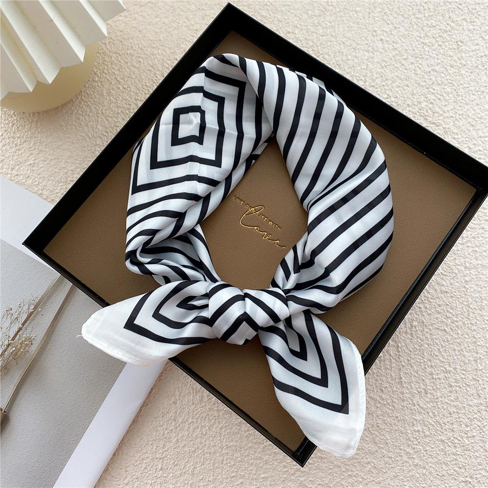 53CM Silk Scarf Small Square Scarf Versatile For Women Spring And Autumn Thin Design Fashionable And Stylish Decorative Scarf Professional Flight