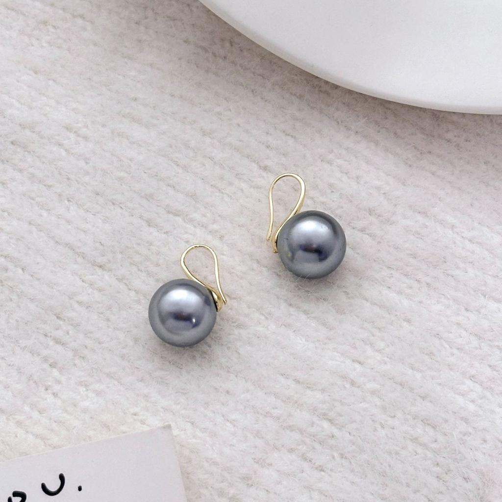 Ретро темперамент нежные круглые серые жемчужные серьги, простые ежедневные commuting легкая легкая роскошь высококачественный ушной крючок женщина
