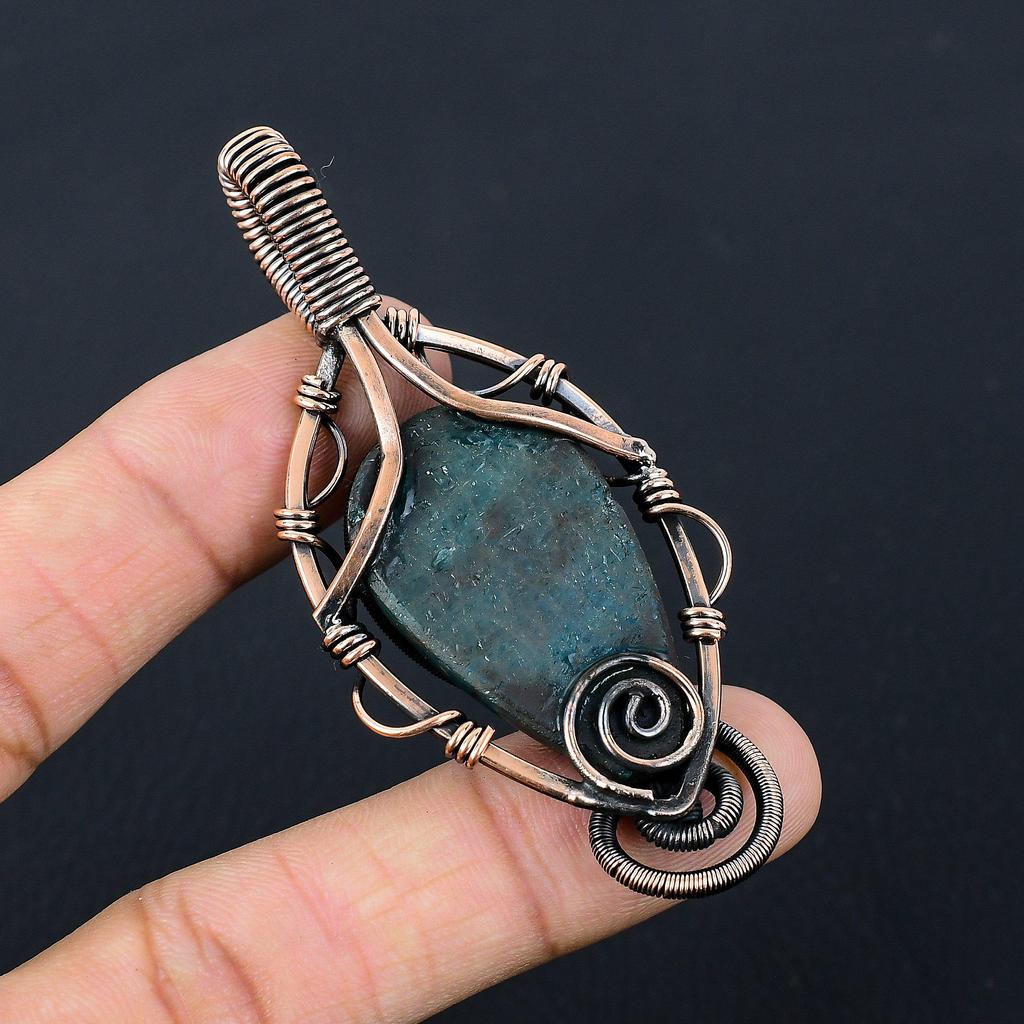 Неоново-синий апатит, драгоценный камень, чистая медная проволока, обернутая подвеской ручной работы, ювелирные изделия