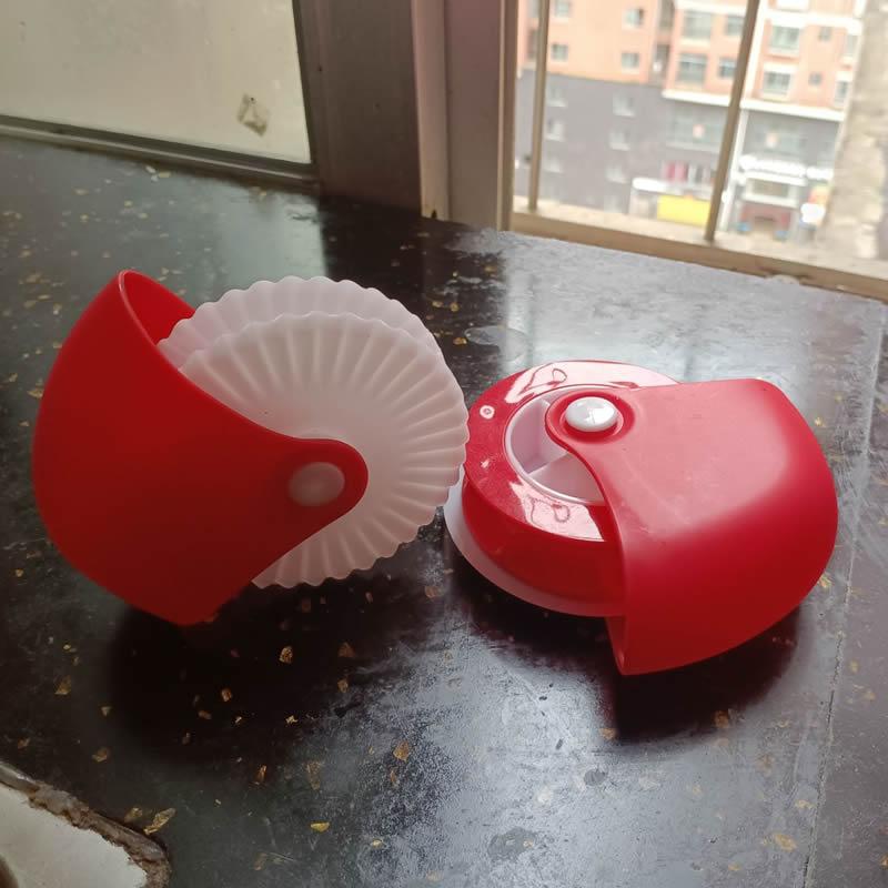 Режущие колеса, резак для теста, рулон для пиццы, кондитерские изделия, кухонная утварь для пиццы и кондитерских изделий, резак для пластика, кухонные инструменты, еда