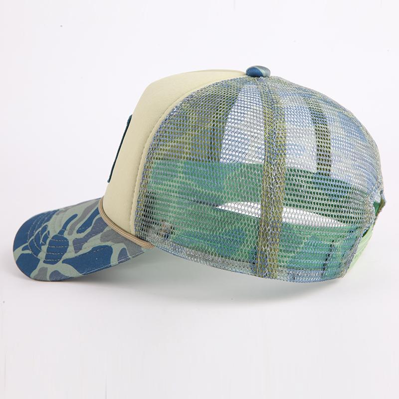 Trucker Hats With Logo Embroidery Printing 5 Panel Camo Trucker Cap Pre-curved Brim Print Mesh Hat