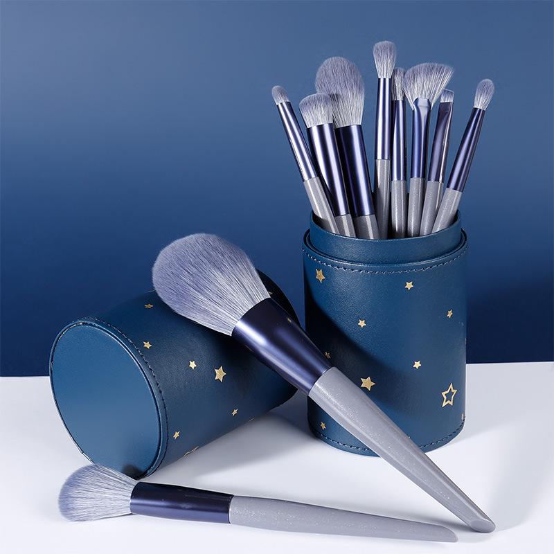 Набор кистей для макияжа Cangzhou «Фиолетовый кролик», 10 штук: Кисти для пудры, консилера, хайлайтера, подводки и теней