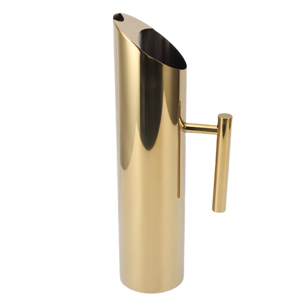 68oz Size Stainless Steel Pitcher Handle Design Water Pitcher Metal Drink Pitcher  Hotel Amenities