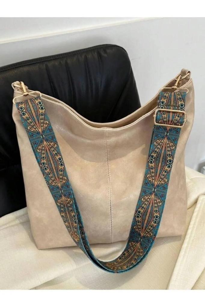 Женская стильная и полезная сумка на плечо Кремовая женская роскошная сумка на плечо с узорчатым ремешком и застежкой-молнией Качественное исполнение и мягкая искусственная кожа